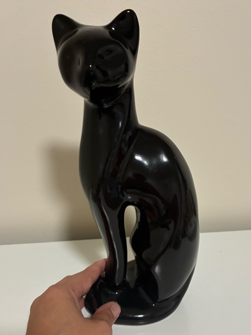 Sleek Black Ceramic Cat Figurine - Picture 6 of 6